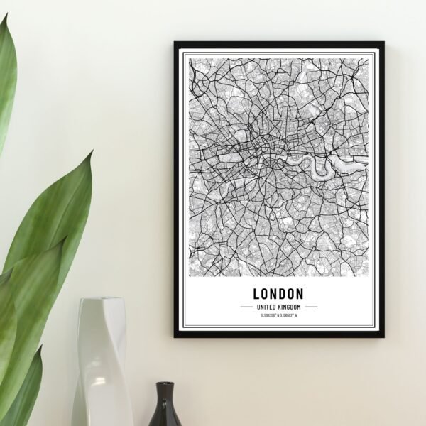 Black and white map of London, United Kingdom, featuring detailed street layouts and geographic outlines.